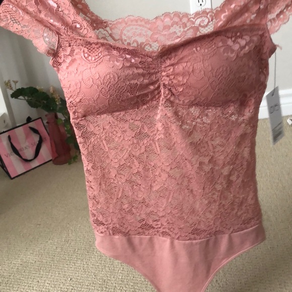 pink lace body suit - Picture 5 of 5